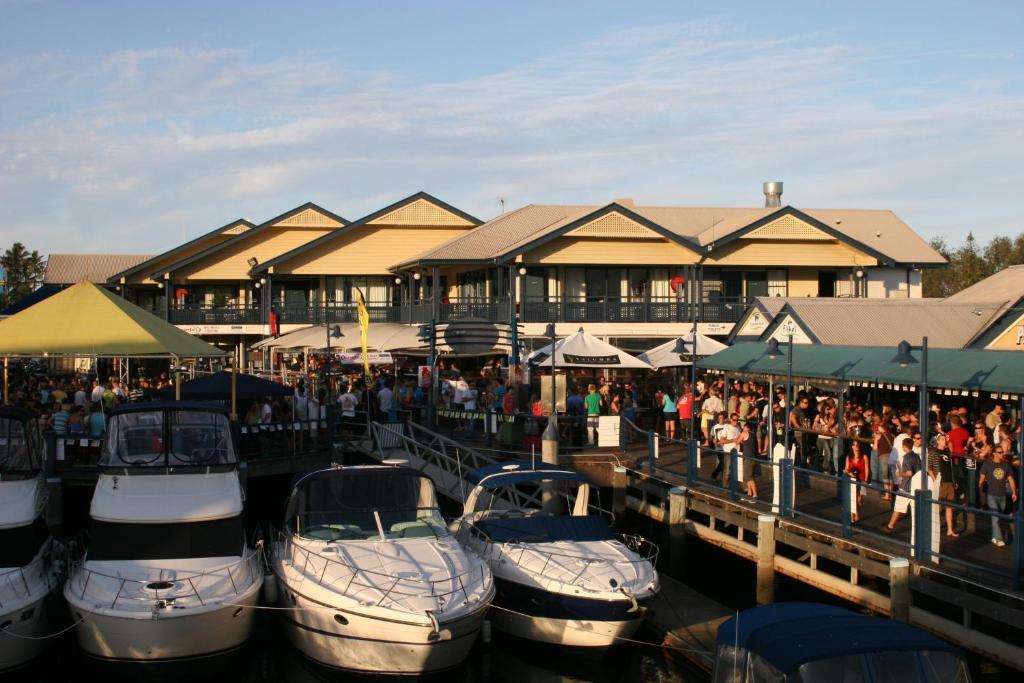 Surfers Paradise Yha Southport Exterior foto